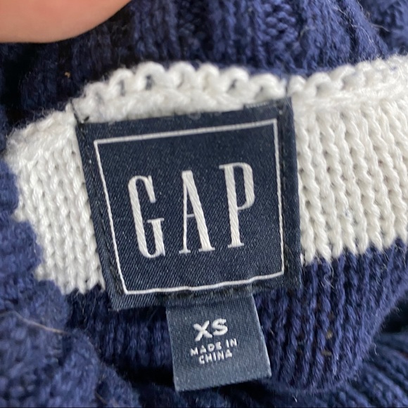 GAP turtleneck sweater - Picture 4 of 5